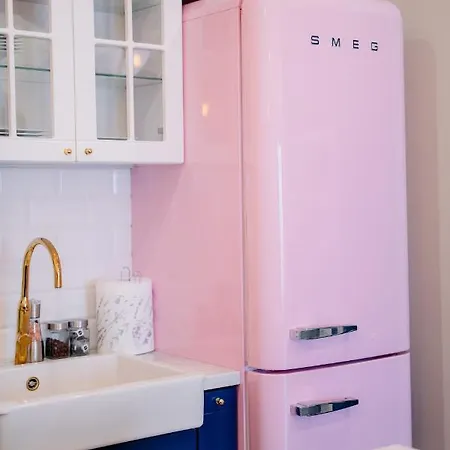 Pink Fridge Apartment