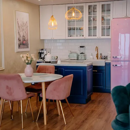 Pink Fridge Kwidzyn